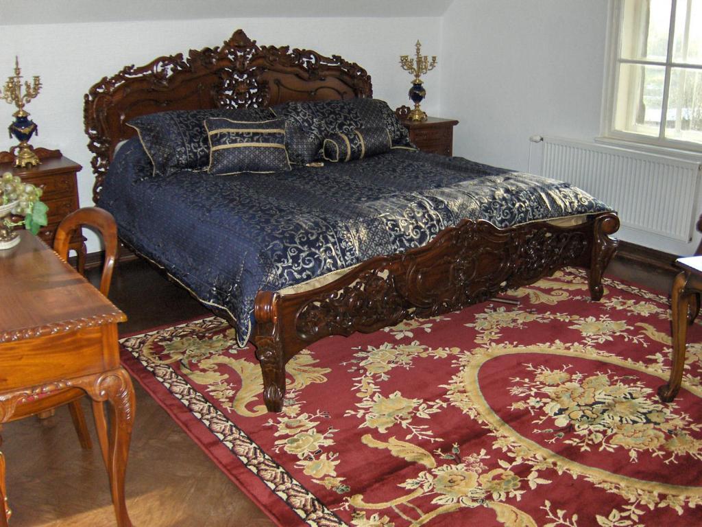 Romantic Chateau Krásná Lípa Quarto foto