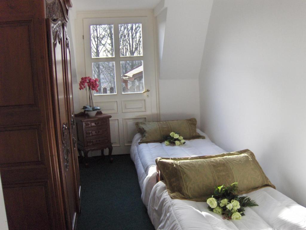 Romantic Chateau Krásná Lípa Quarto foto